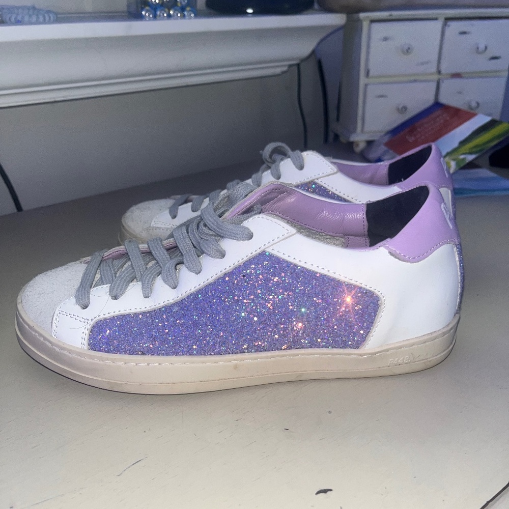 P448 shoes